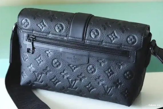 LOUIS Messenger VUITTON S-Cape 0608